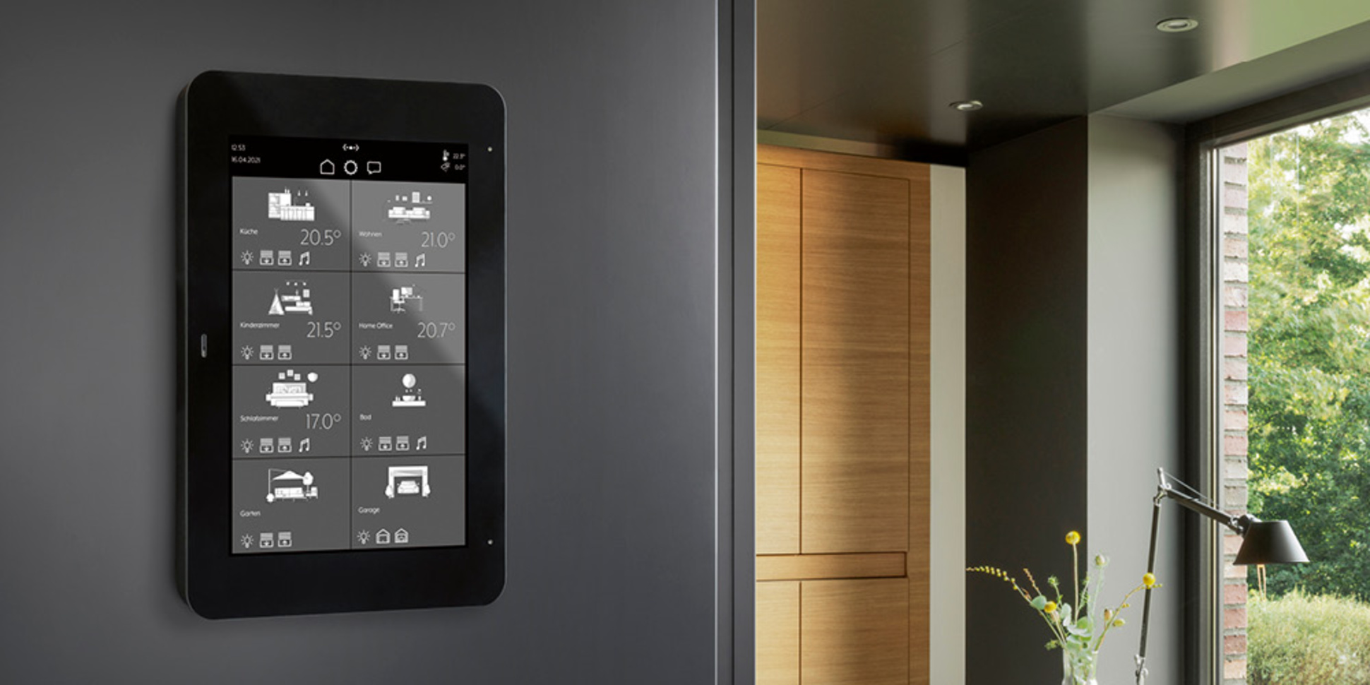 JUNG Smart Panel 8 bei BK Seenland Energie GmbH in Gunzenhausen